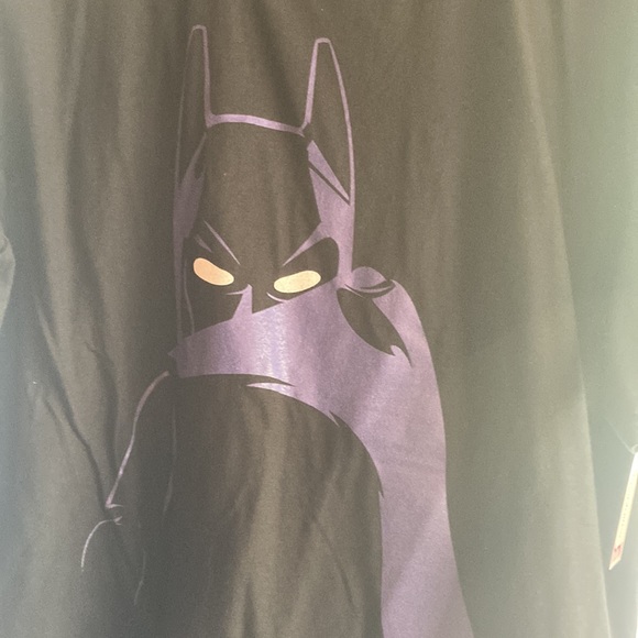 NWT Men’s Batman short sleeve Tee Shirt - Picture 2 of 6